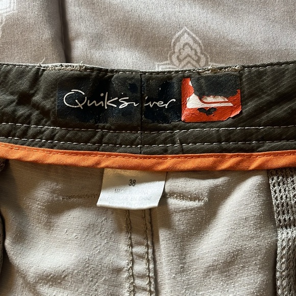 QUIKSILVER Khaki Cargo Shorts Adult 38Multi Pockets Flat Front Surf Beach Men - Picture 6 of 6